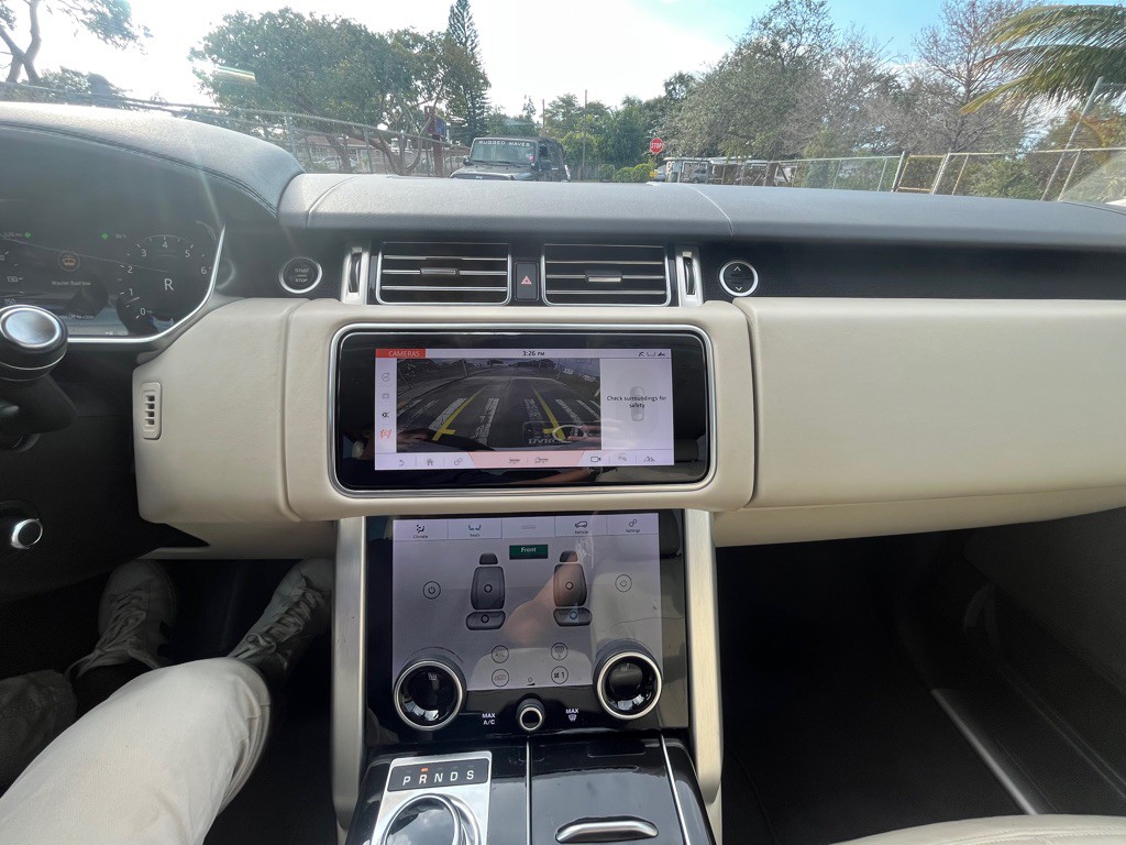 2018 Land Rover Range Rover Image 13