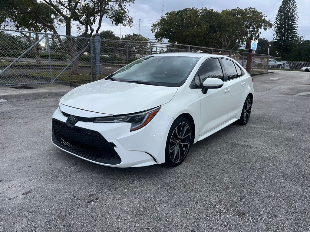 2020 Toyota Corolla Image 1