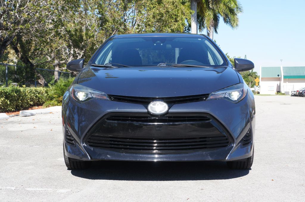 2018 Toyota Corolla Image 3