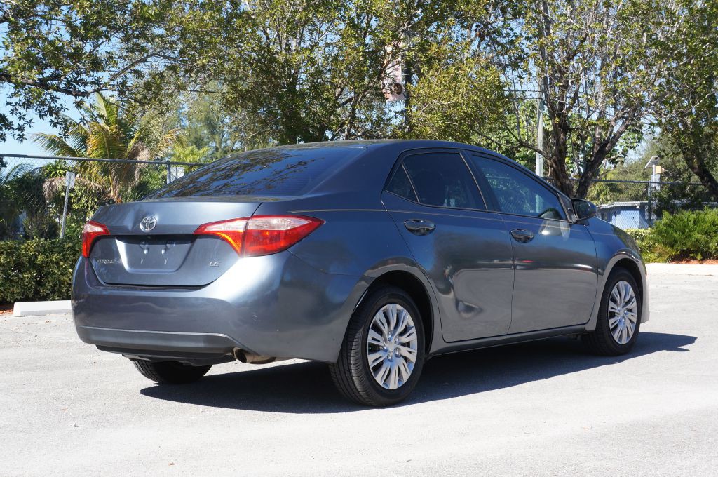 2018 Toyota Corolla Image 13