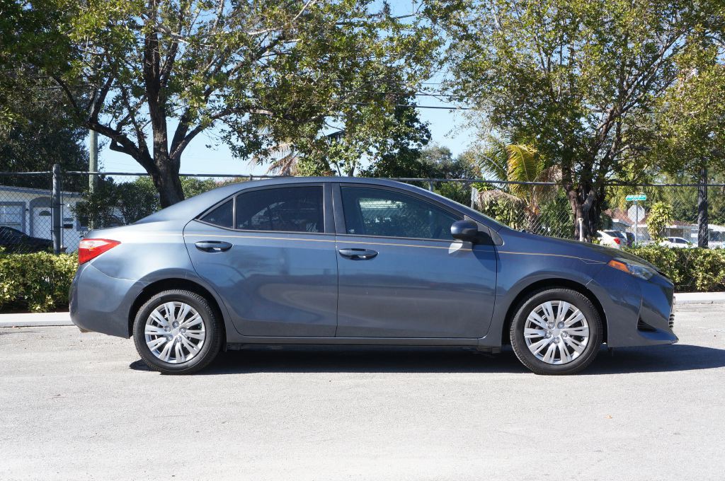 2018 Toyota Corolla Image 15