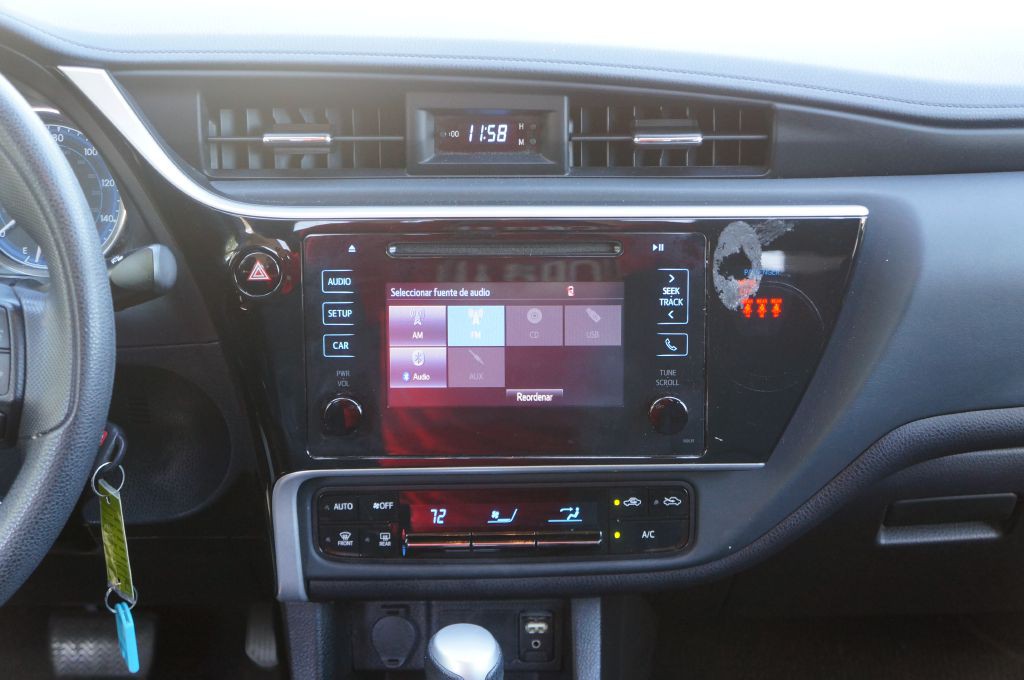 2018 Toyota Corolla Image 34