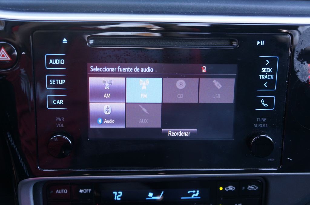 2018 Toyota Corolla Image 35