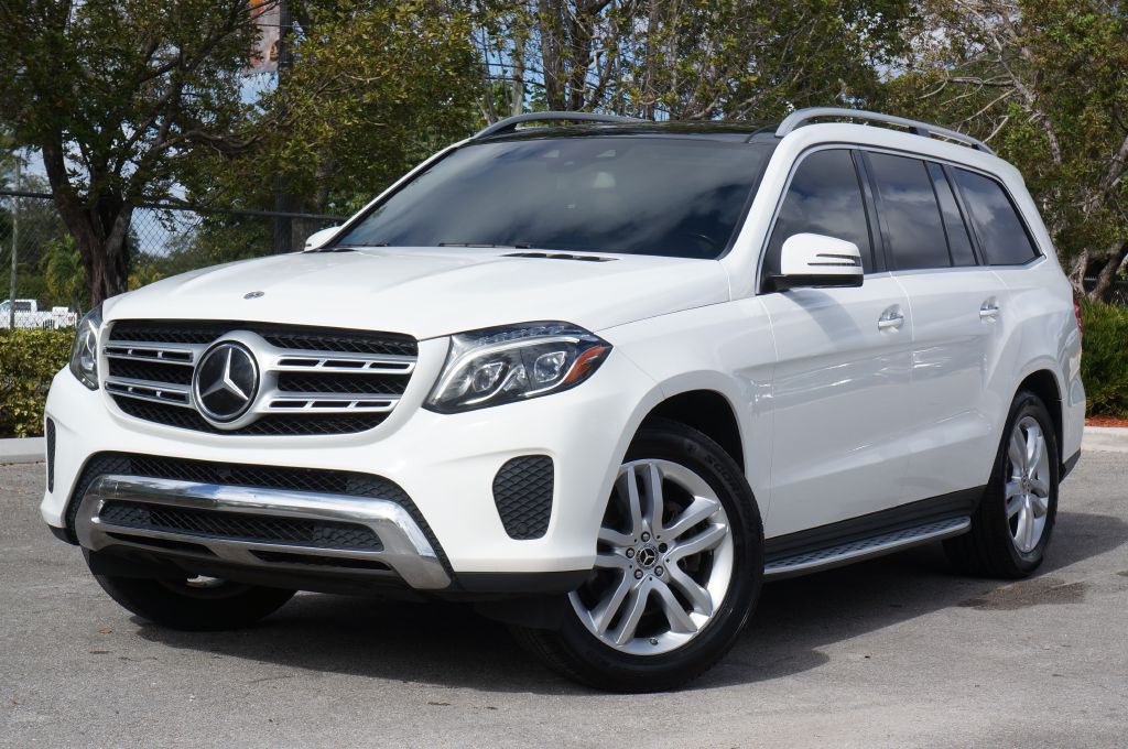 2017 Mercedes-Benz GLS-Class Image 2