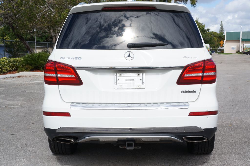 2017 Mercedes-Benz GLS-Class Image 12