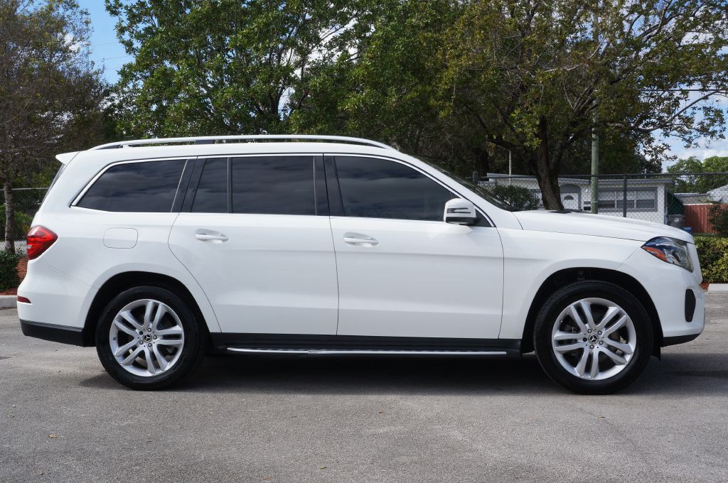 2017 Mercedes-Benz GLS-Class Image 16