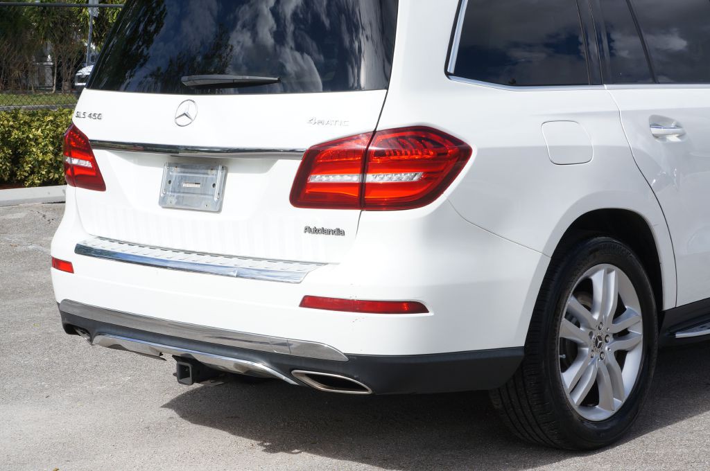 2017 Mercedes-Benz GLS-Class Image 18