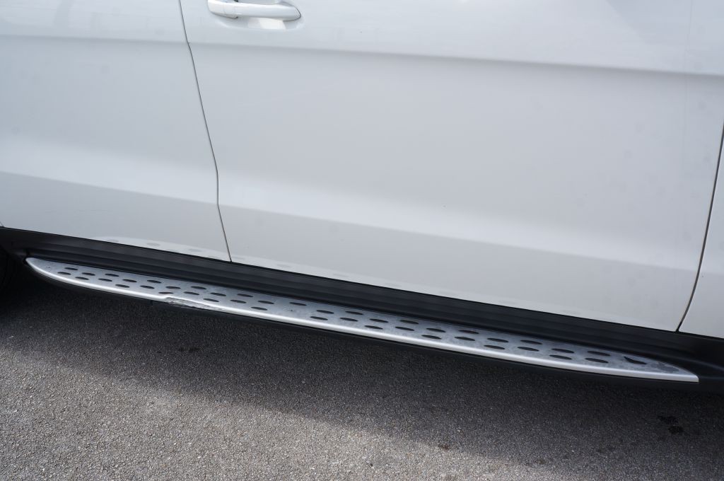 2017 Mercedes-Benz GLS-Class Image 21