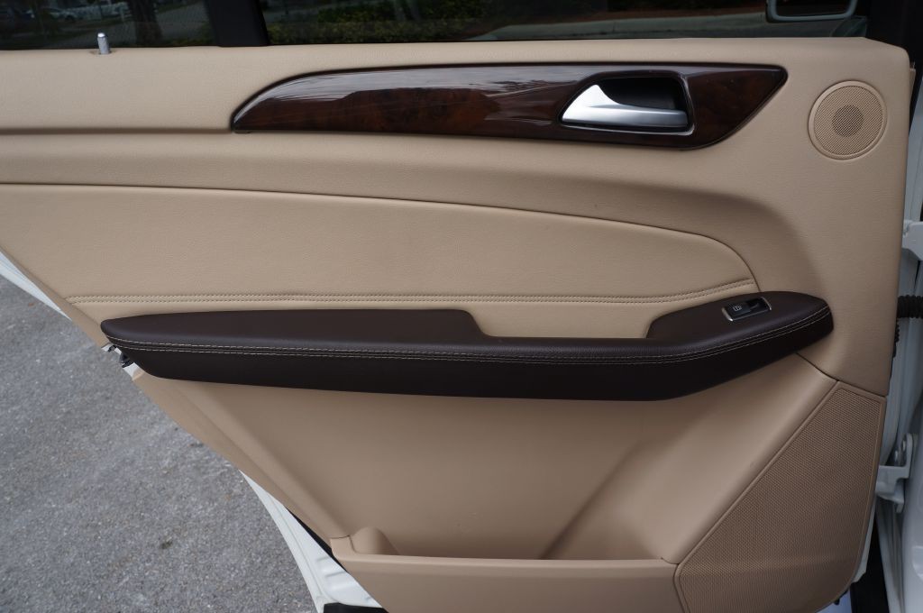 2017 Mercedes-Benz GLS-Class Image 33