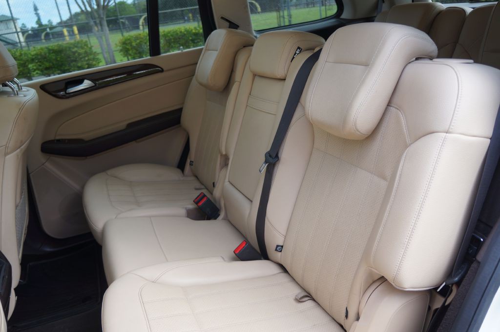 2017 Mercedes-Benz GLS-Class Image 35