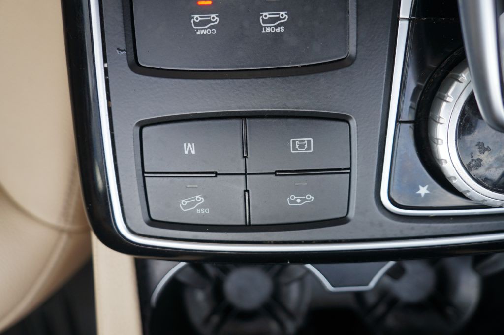 2017 Mercedes-Benz GLS-Class Image 45