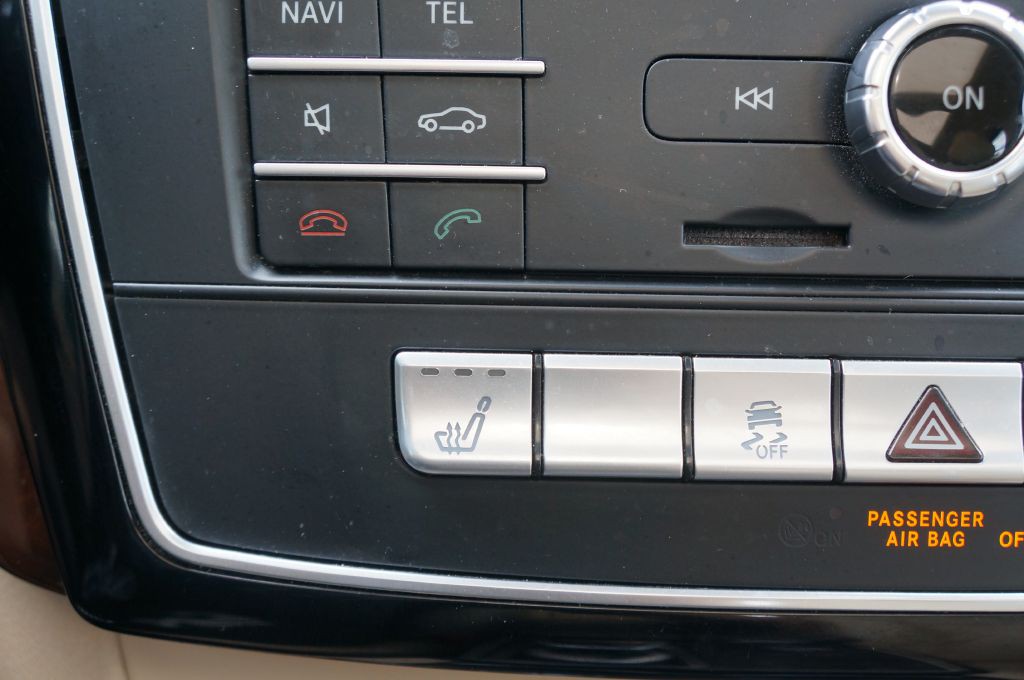 2017 Mercedes-Benz GLS-Class Image 46