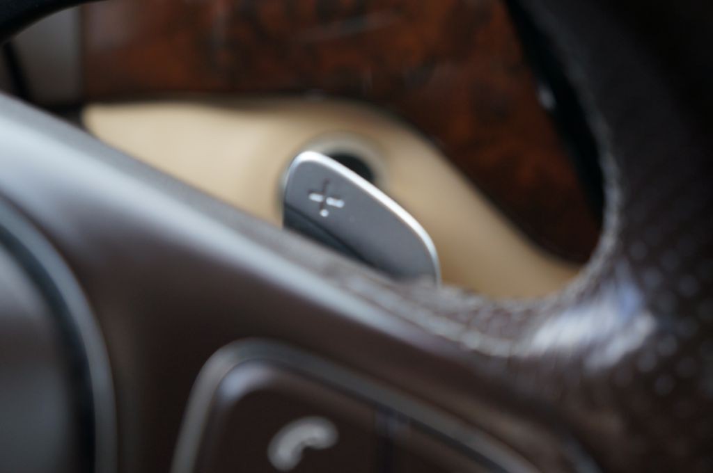 2017 Mercedes-Benz GLS-Class Image 48