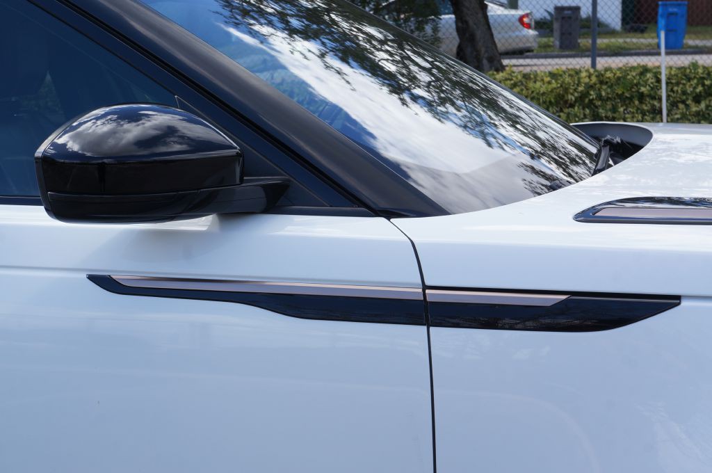 2019 Land Rover Range Rover Image 21