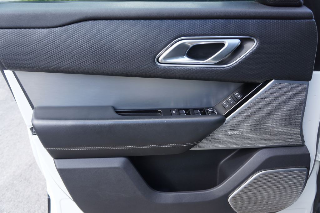 2019 Land Rover Range Rover Image 25