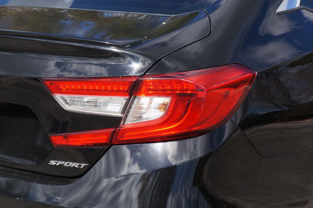 2021 Honda Accord Image 20
