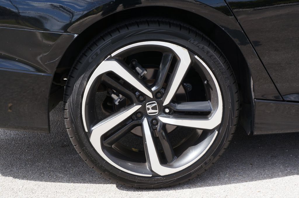 2021 Honda Accord Image 21