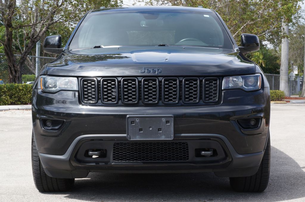 2018 Jeep Grand Cherokee Image 4
