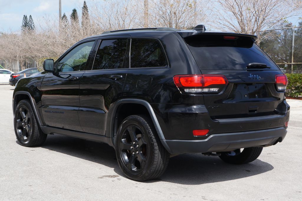 2018 Jeep Grand Cherokee Image 10