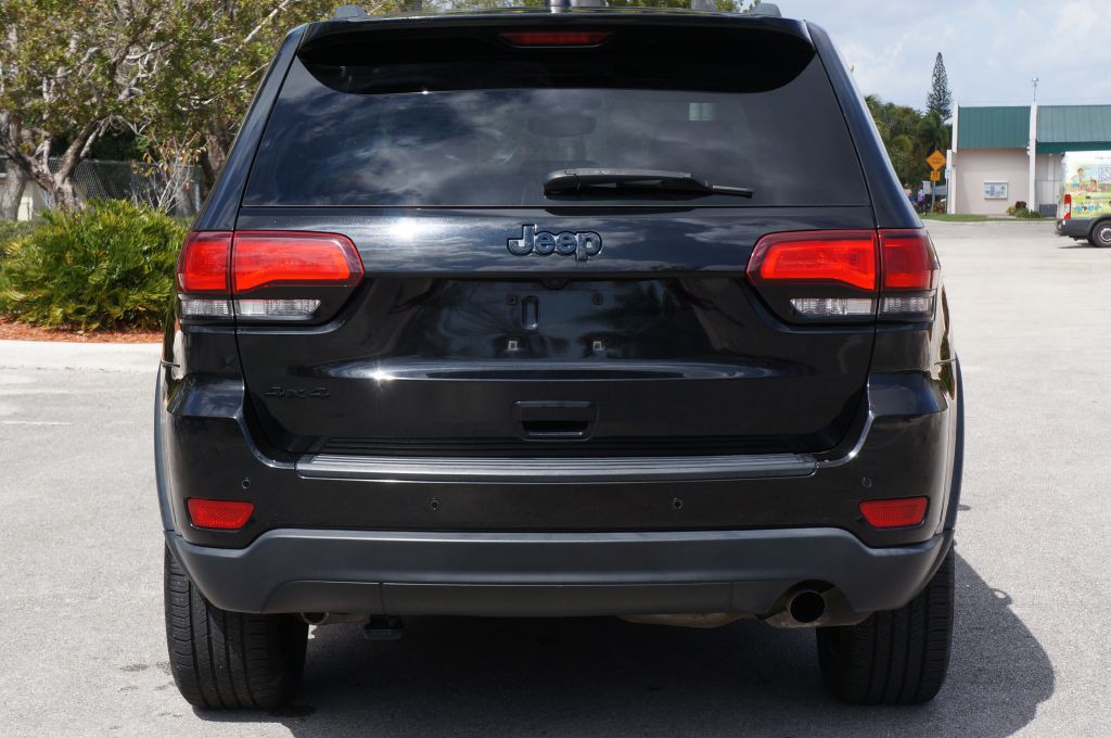 2018 Jeep Grand Cherokee Image 12