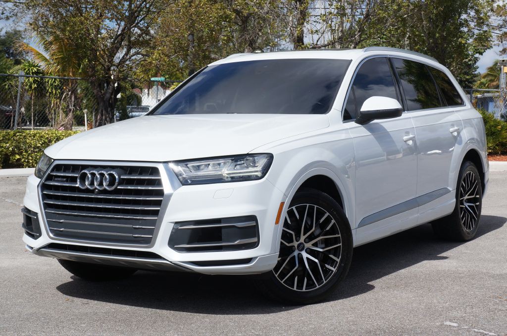 2019 Audi Q7 Image 2