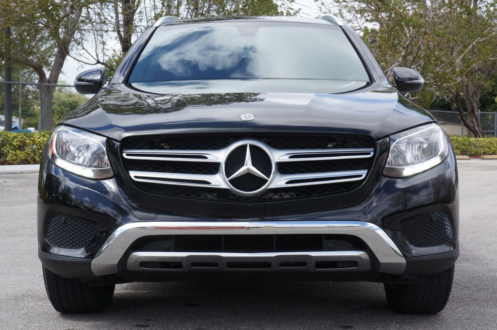 2018 Mercedes-Benz GLC-Class Image 4