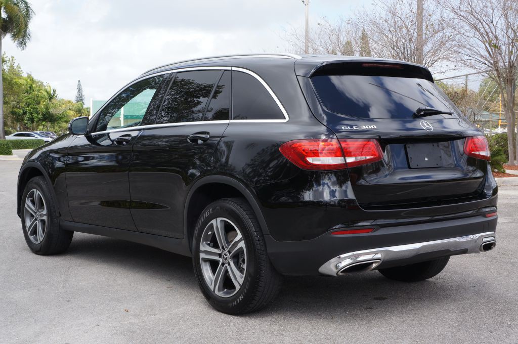 2018 Mercedes-Benz GLC-Class Image 10