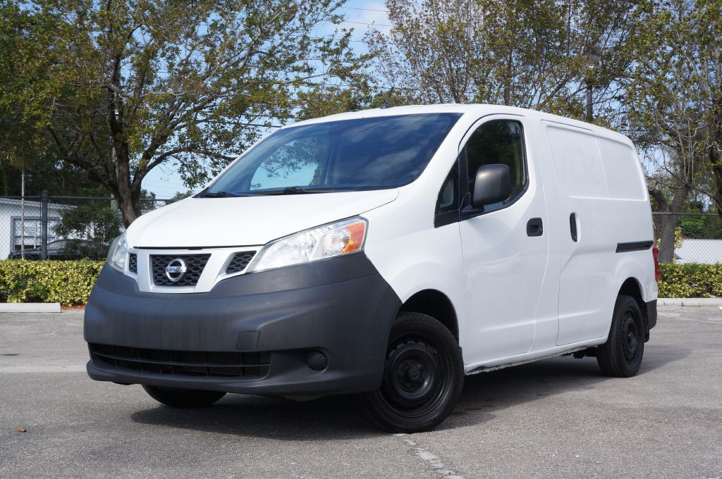 2018 Nissan NV200 Image 1