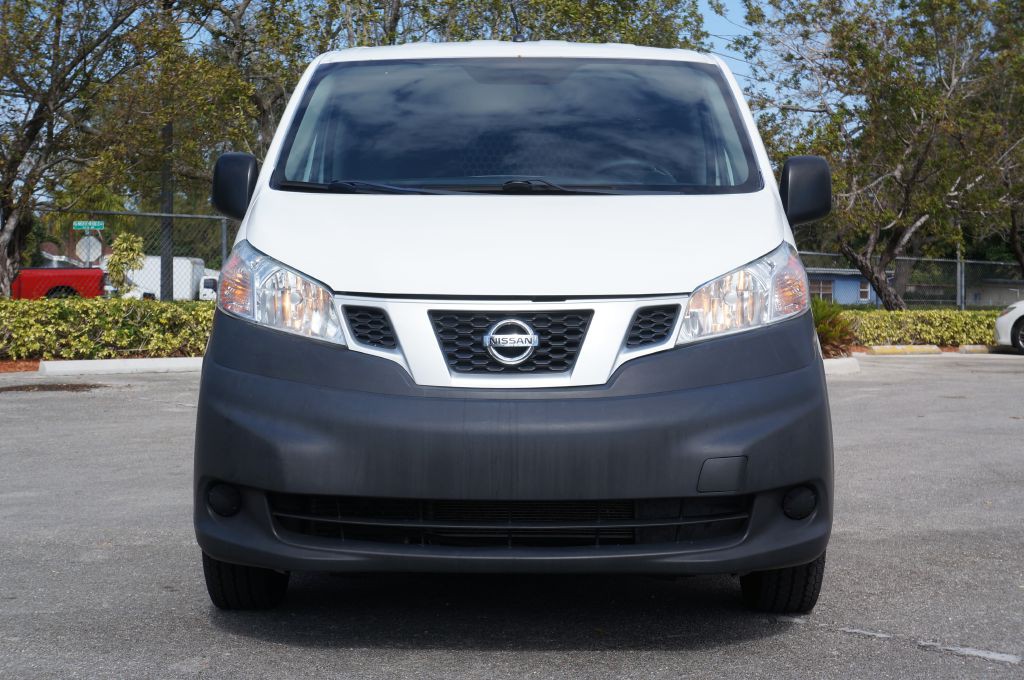 2018 Nissan NV200 Image 3