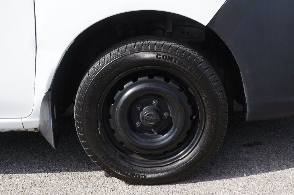 2018 Nissan NV200 Image 25