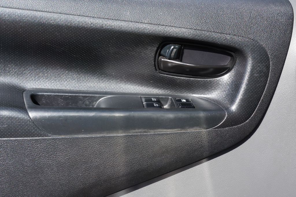 2018 Nissan NV200 Image 27