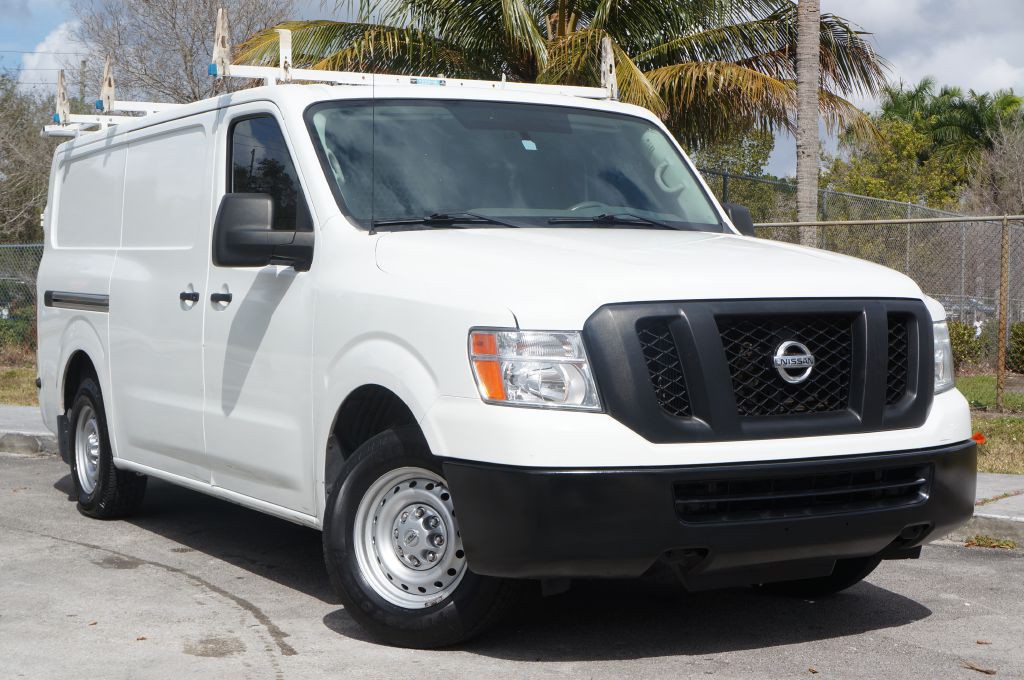 2018 Nissan NV Image 6