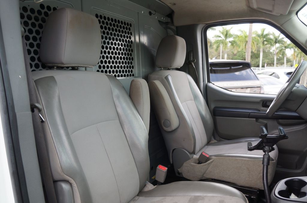 2018 Nissan NV Image 36