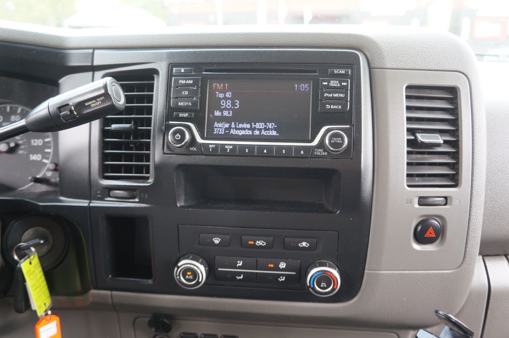 2018 Nissan NV Image 38