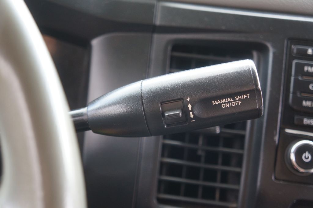 2018 Nissan NV Image 45