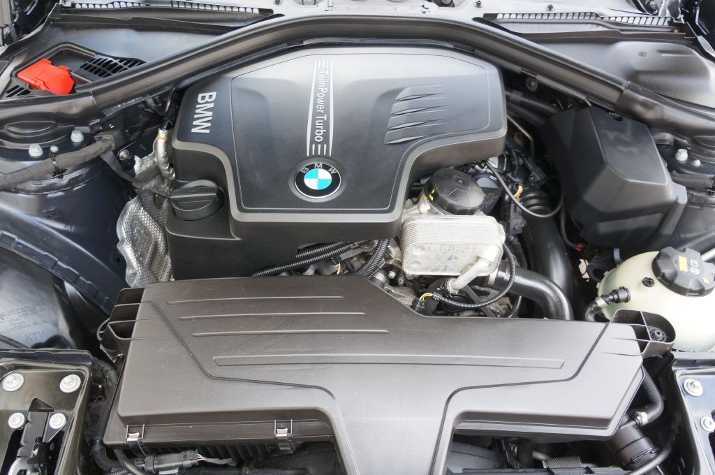 2016 BMW 4 Series Image 19