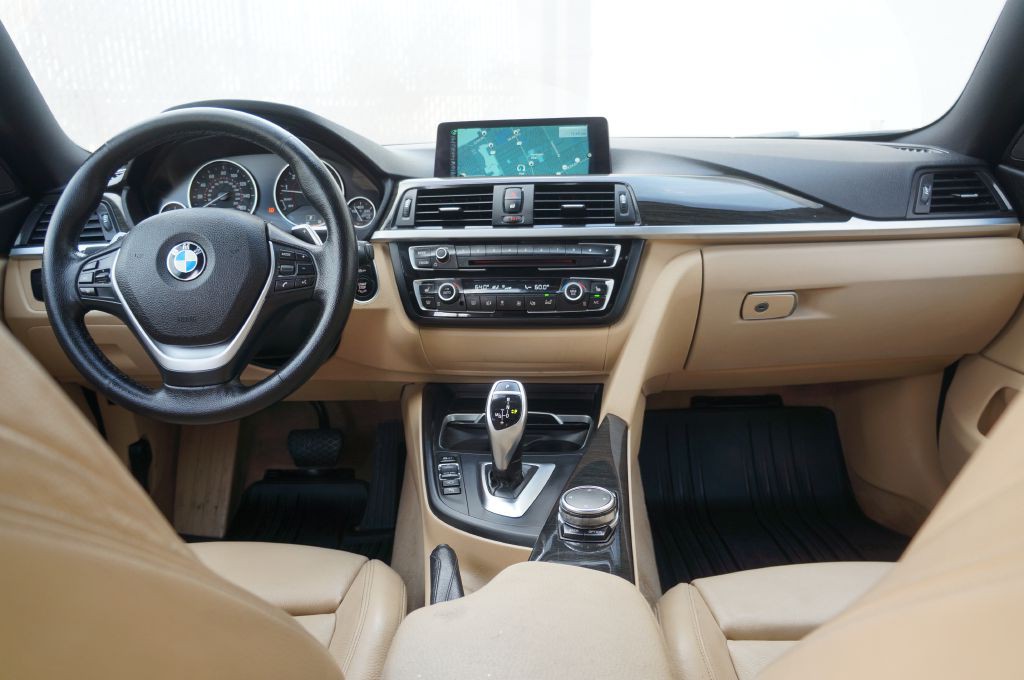 2016 BMW 4 Series Image 30