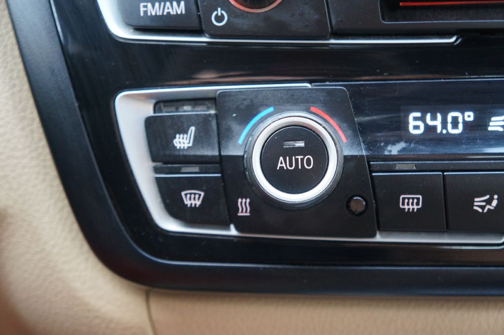 2016 BMW 4 Series Image 37