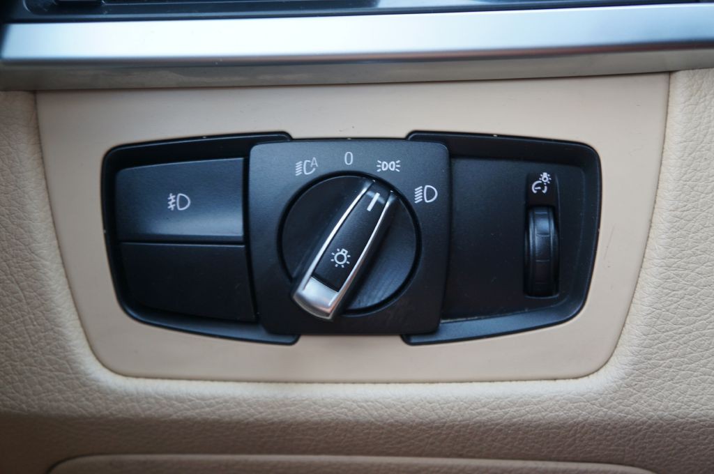 2016 BMW 4 Series Image 41