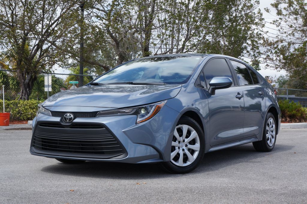 2024 Toyota Corolla Image 1