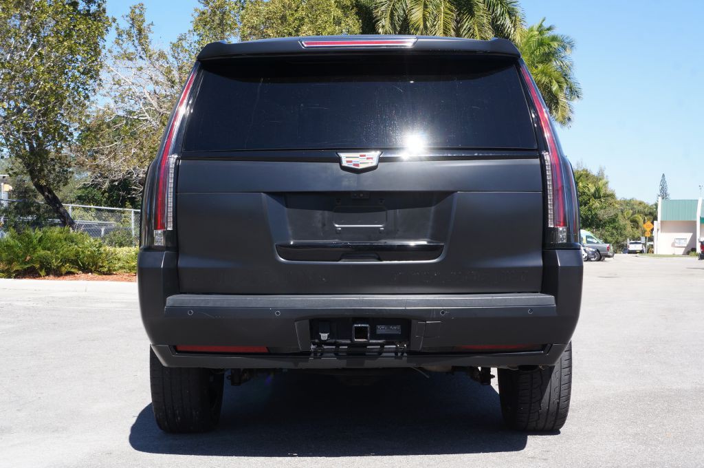 2020 Cadillac Escalade Image 11