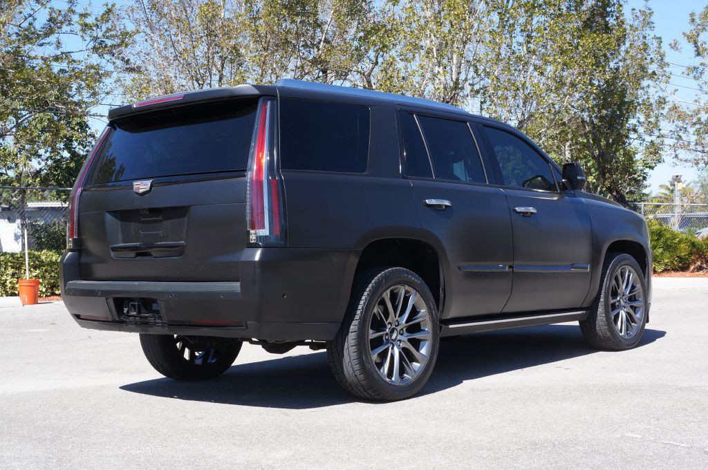 2020 Cadillac Escalade Image 13