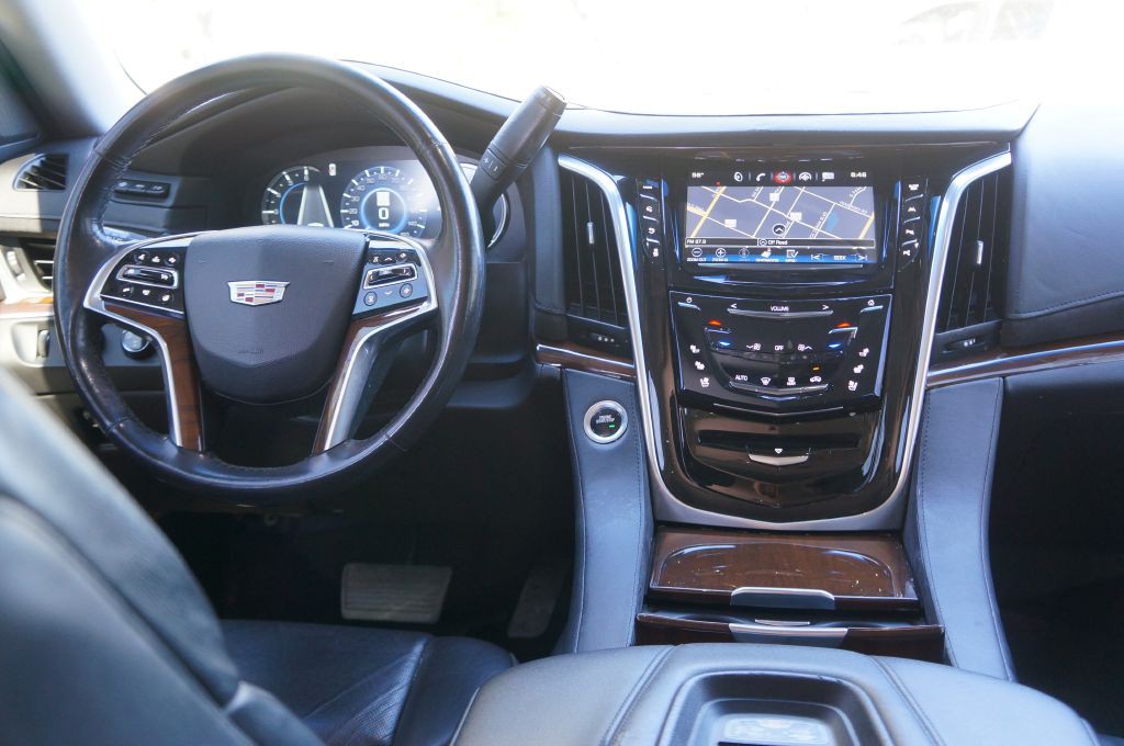 2020 Cadillac Escalade Image 39