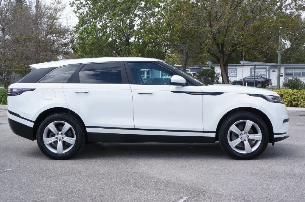 2018 Land Rover Range Rover Image 16