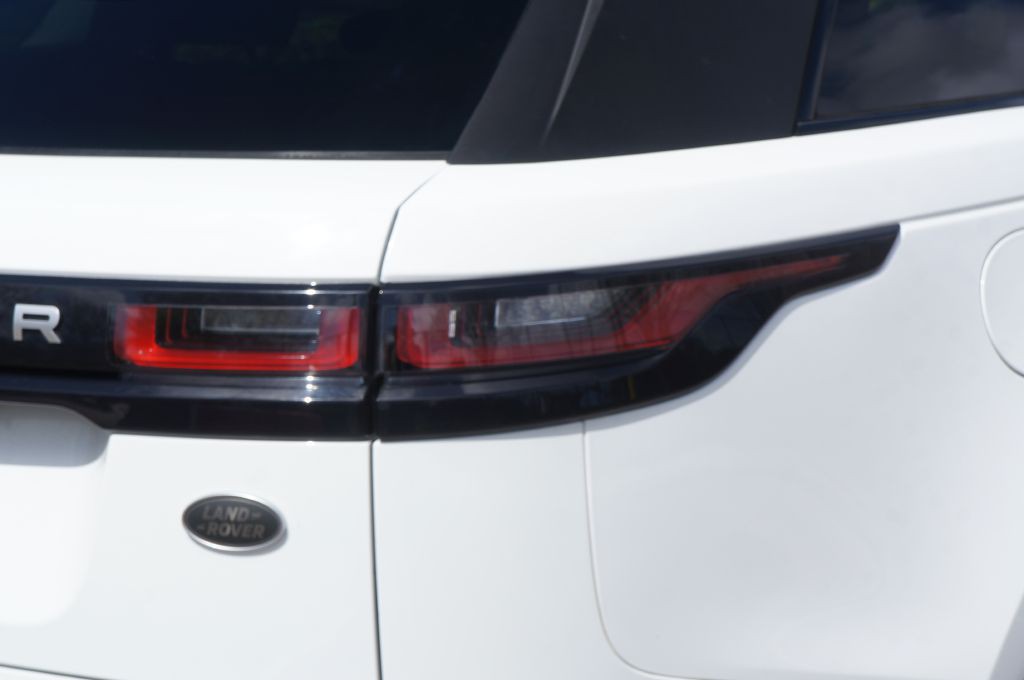 2018 Land Rover Range Rover Image 22