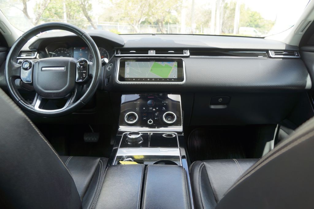 2018 Land Rover Range Rover Image 38