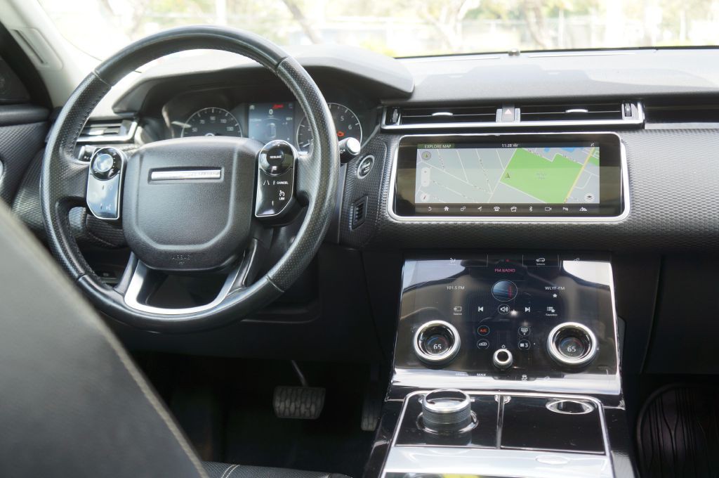 2018 Land Rover Range Rover Image 39