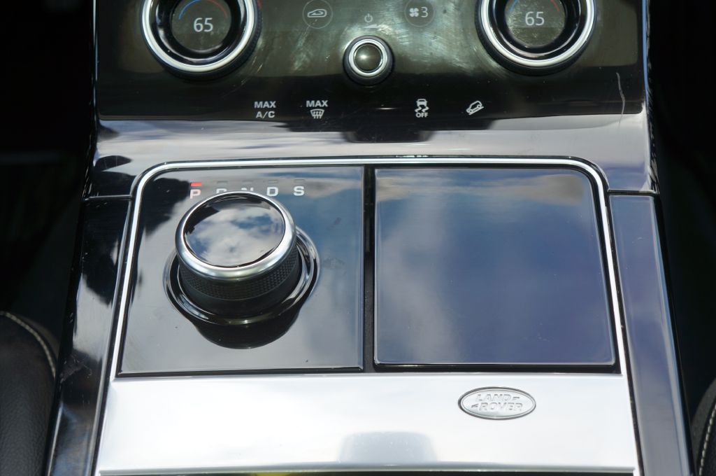 2018 Land Rover Range Rover Image 51