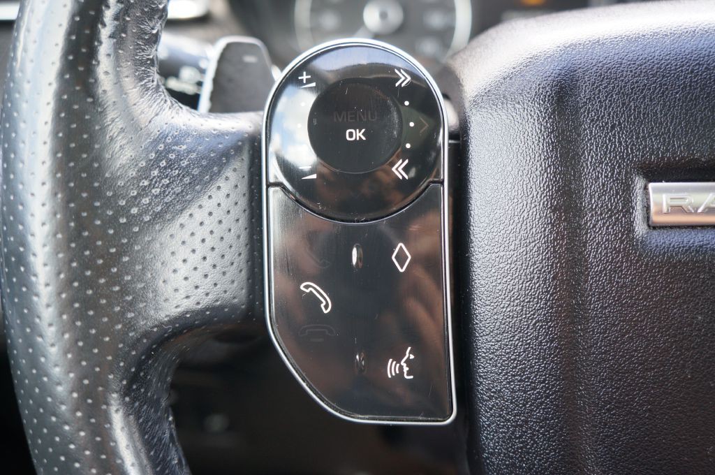 2018 Land Rover Range Rover Image 53