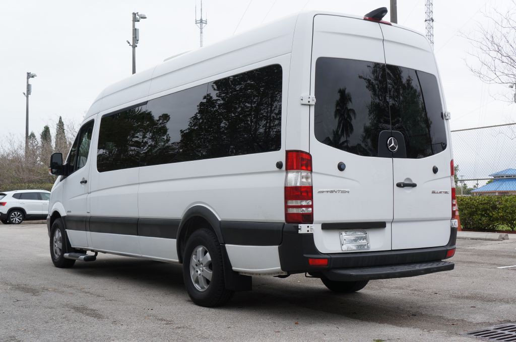 2015 Mercedes-Benz Sprinter Image 9